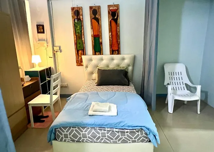 Firstfloordormtwin * Bangkok